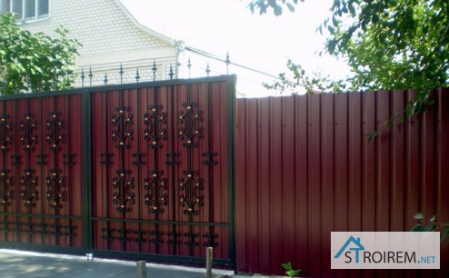 Забор и ворота из профнастила под ключ. Купить в Одессе