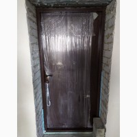 Продам двери метал с замком с ключами Харьков