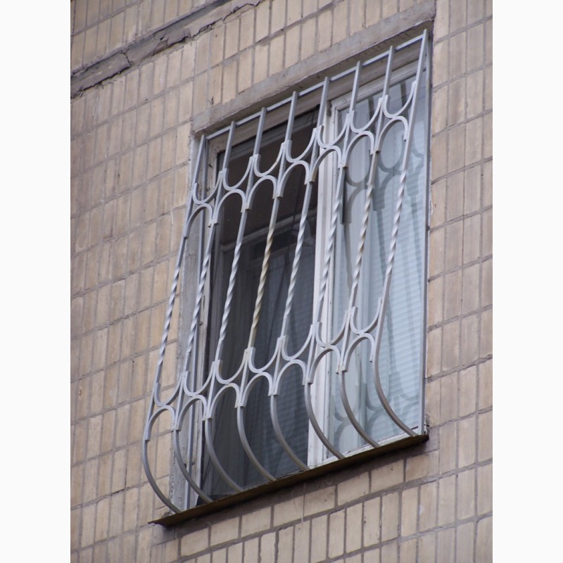 Фото 11. Решетки на окна и двери. Броневик. Днепр