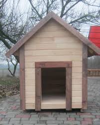 Фото 2. Деревянная будка для собак. Собачья будка. Будка для собак