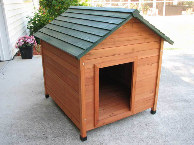 Фото 6. Деревянная будка для собак. Собачья будка. Будка для собак