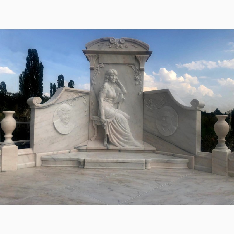 Фото 5. Изысканные памятники на могилу: Закажите элитные надгробия из гранита и мрамора под заказ
