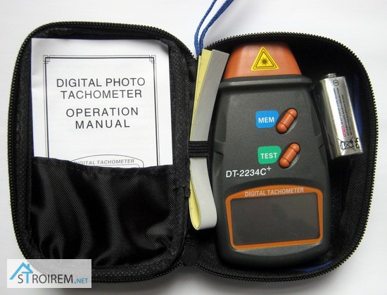 Фото 6. Цифровой лазерный бесконтактный тахометр DT-2234C+ (от 2,5 до 99999 об/мин)