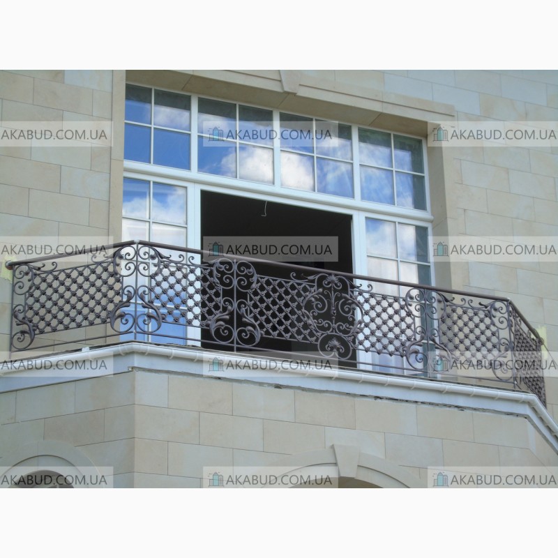 Фото 6. Ковані та зварені балконні перила (огорожі для балкона)
