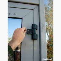 Регулировка и ремонт алюминиевых дверей в Киеве, замена элементов двери