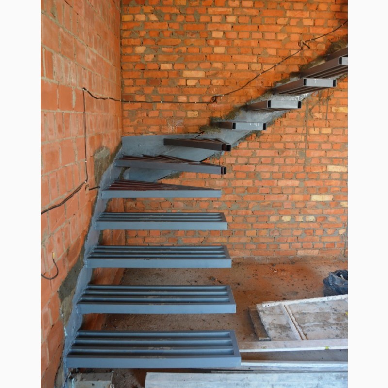 Фото 9. Консольная (воздушная) лестница. Броневик Днепр
