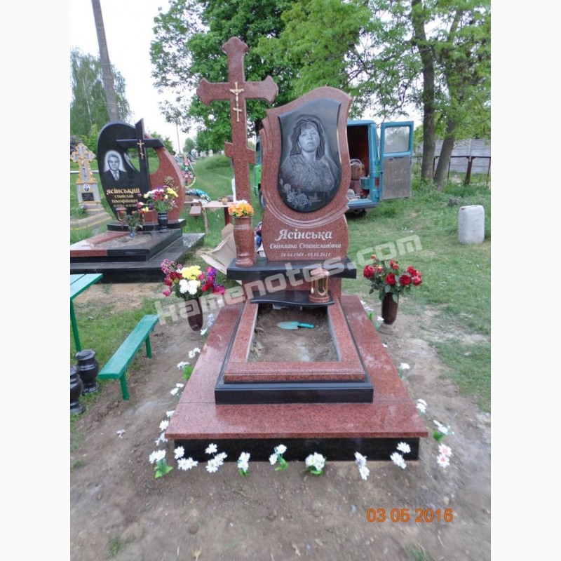 Фото 6. Памятники из гранита от фирмы Kamenotes, Коростышев