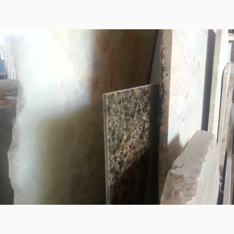 Фото 9. Каменные прямоугольные плиты ( слябы ) из мрамора толщиной 2, 3, 4 и 5 сантиметров