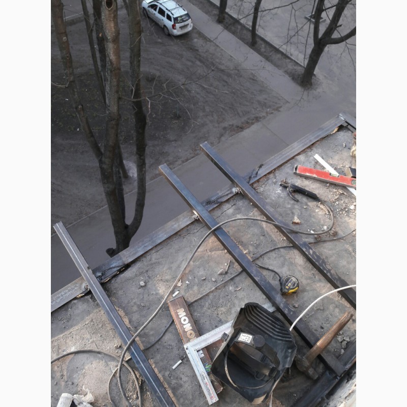 Фото 4. Расширение балкона с выносом по плите до 30 см