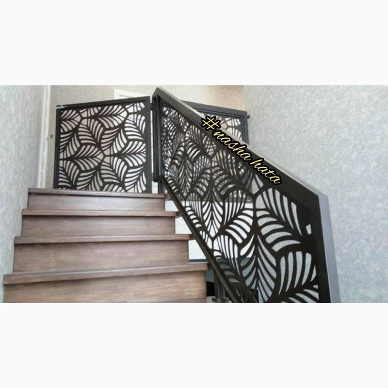 Фото 12. Дизайн интерьера коттеджа Одесса, Одесская.Декор панель балкон, забор, ограждения лестницы
