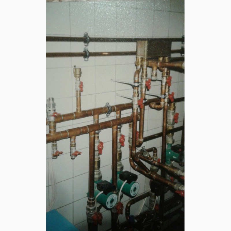 Фото 3. Монтаж отопительных систем, водоснабжения и водоотведения