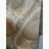 Оникс мраморный - горная порода натечного происхождения, состоящая из кальцита