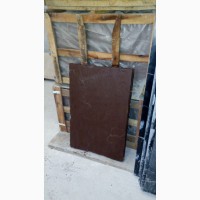 Плита каменная для облицовки или для площадки размер : 900*600*30 мм; Цвет коричневый