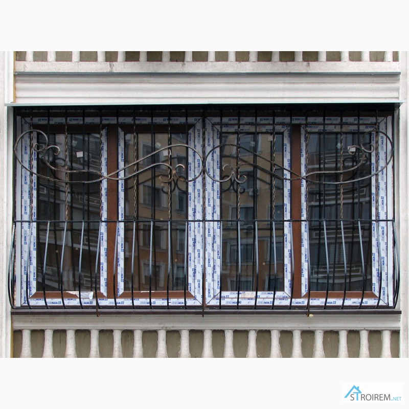 Фото 3. Защитные решетки на окна и двери, изготовление и монтаж