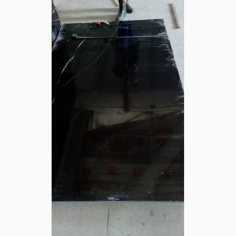 Фото 2. Черный испанский мрамор в слябах с белыми прожилками, толщина 30 мм. Мрамор испанский