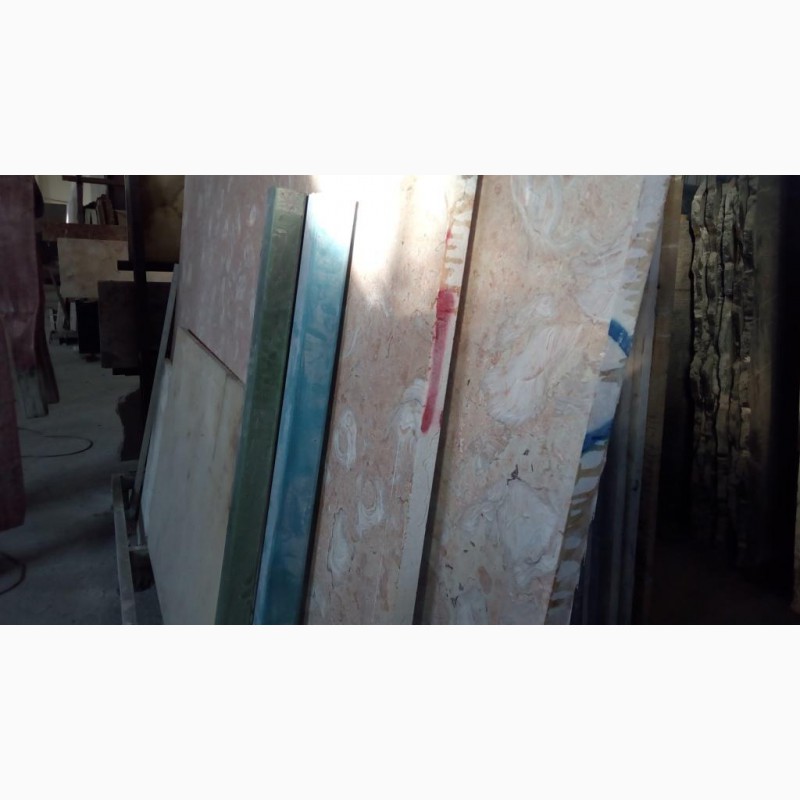 Фото 14. Мрамор с широким диапазоном цветов. Слябы и плитка стоящие недорого в складе